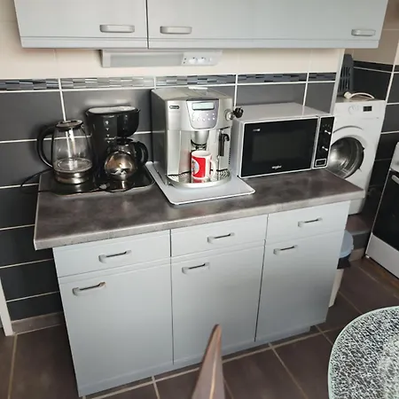 Independent In House With 3 Bedrooms * Aubière